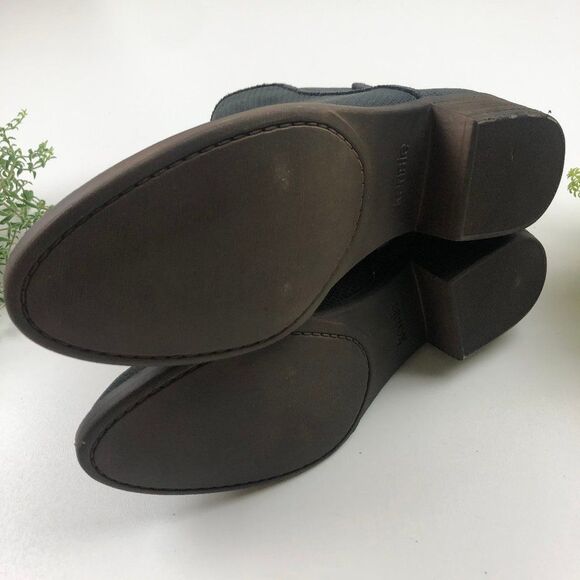 Kensie Gerona Dark Grey Suede Stacked Heel Bootie - Picture 7 of 9